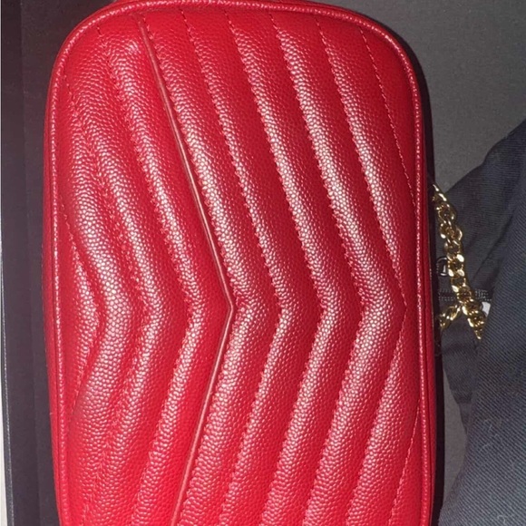 Yves Saint Laurent Red Quilted Cosmetic Case - Picture 2 of 3